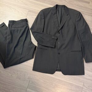 Hugo Boss, BOSS, Virgin Wool Blend, Stretch, Charcoal Gray Suit | Men’s 48L